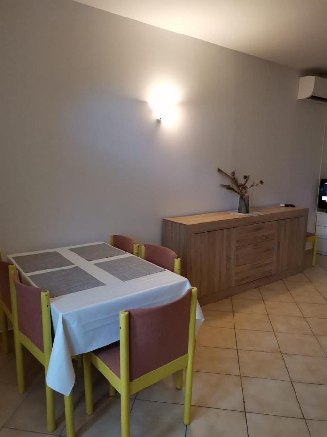 Apartments Sretna グラダツ エクステリア 写真